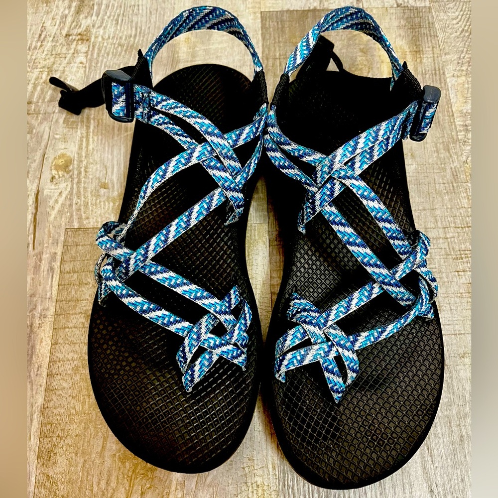 Women’s blue size 11 chaco sandals